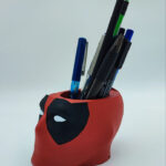 מחזיק עפרונות דדפול