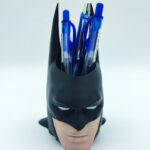 מעמד לעטים ועפרונות באטמן