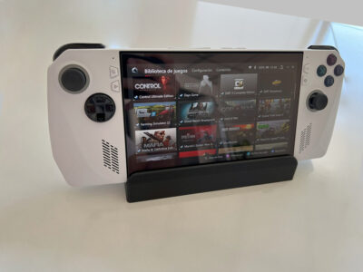 מעמד לקונסולת Asus ROG Ally