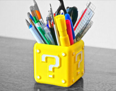 מעמד לעטים סופר מריו תיבת מטבעות